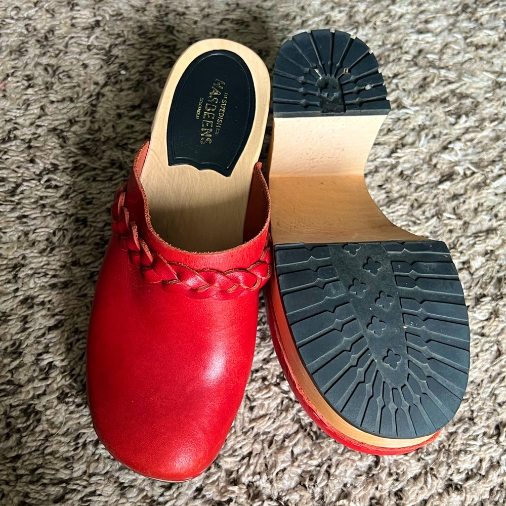 Red Swedish Hasbeens